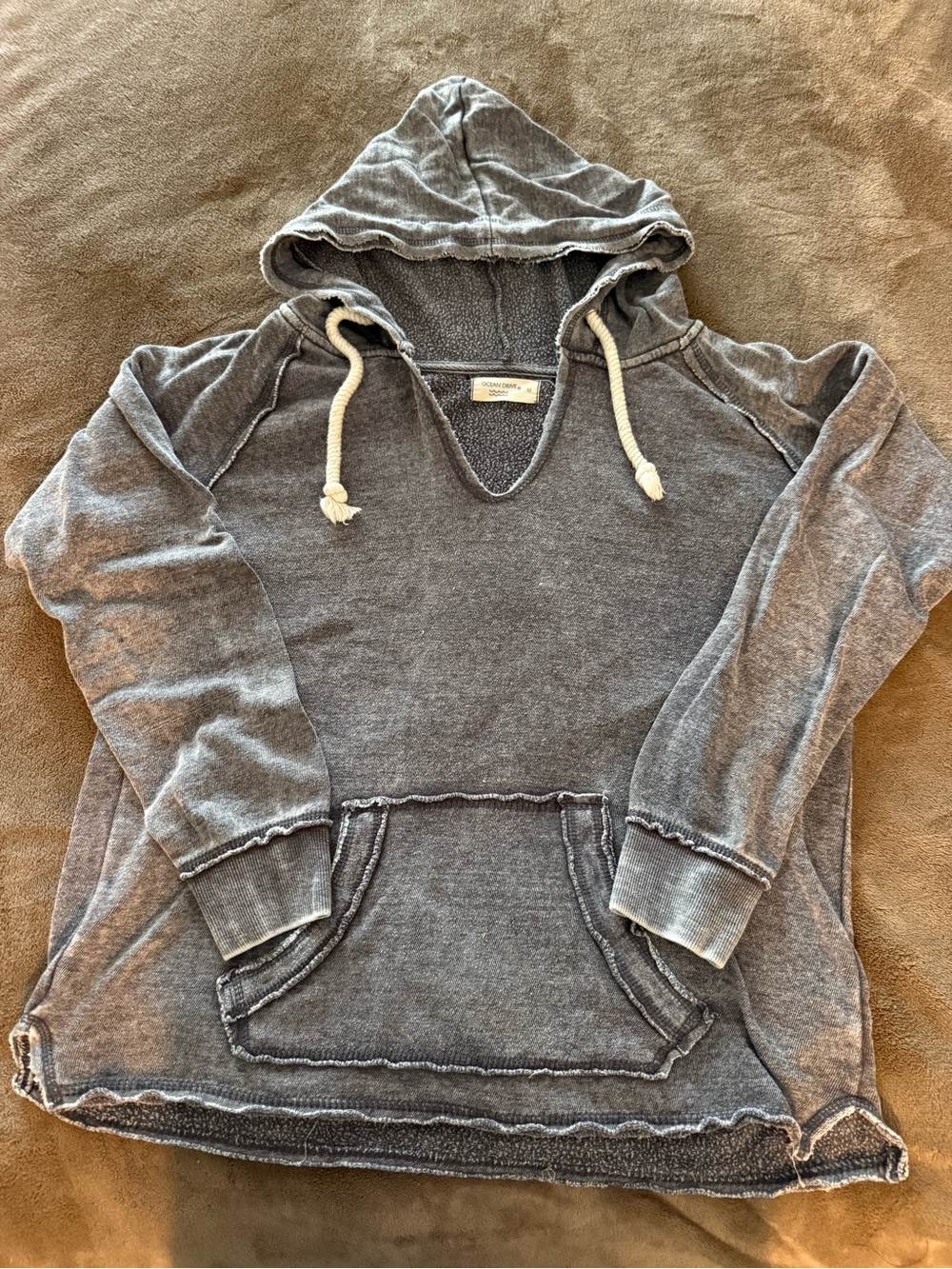 Washed Gray Hooded Pullover Sweatshirt - Comfortable Everyday Hoodie